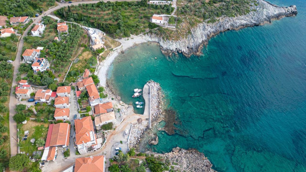Апартаменты Σελήνη Kotronion  Экстерьер фото