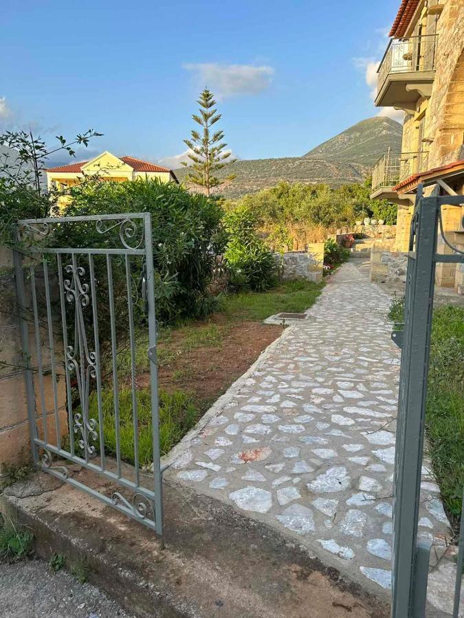 Апартаменты Σελήνη Kotronion  Экстерьер фото