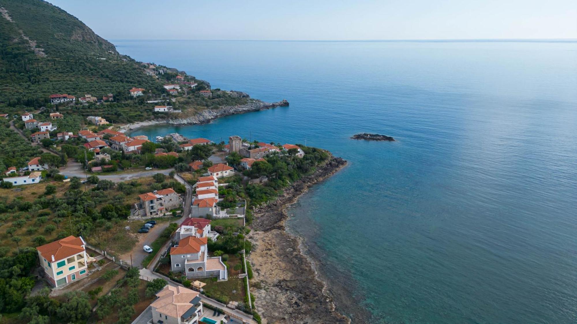 Апартаменты Σελήνη Kotronion  Экстерьер фото
